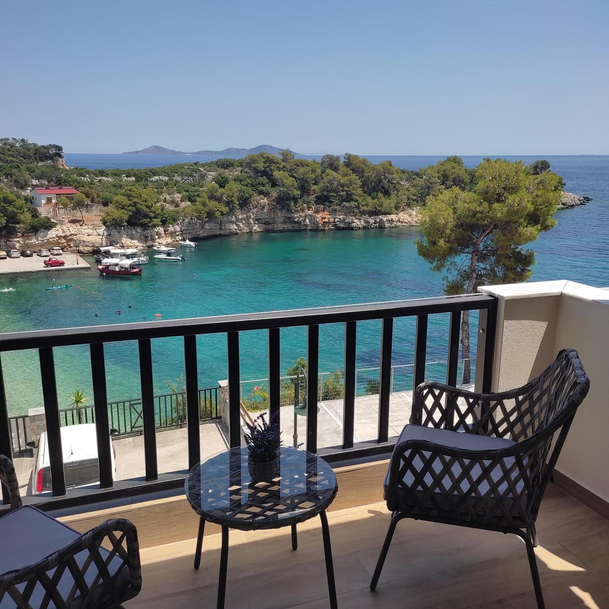 Pansion Nikos Daire Patitírion Dış mekan fotoğraf