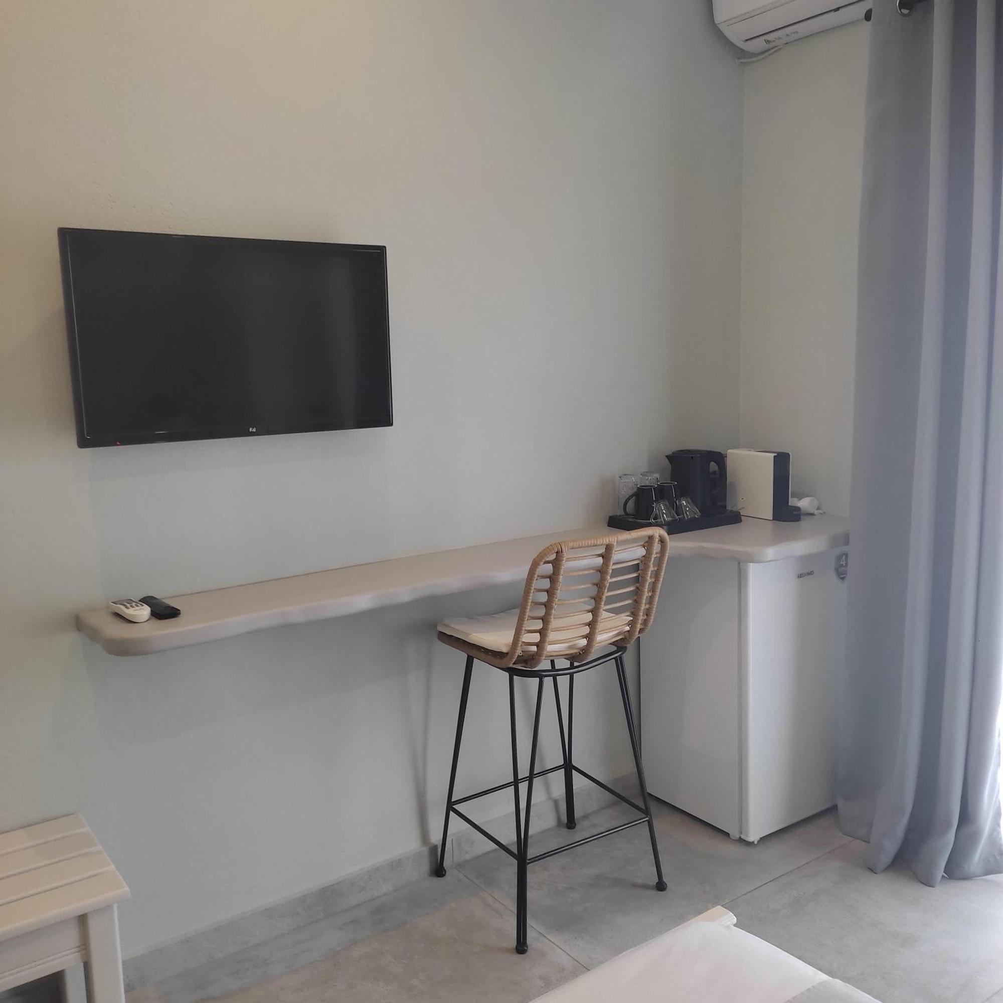 Pansion Nikos Daire Patitírion Dış mekan fotoğraf