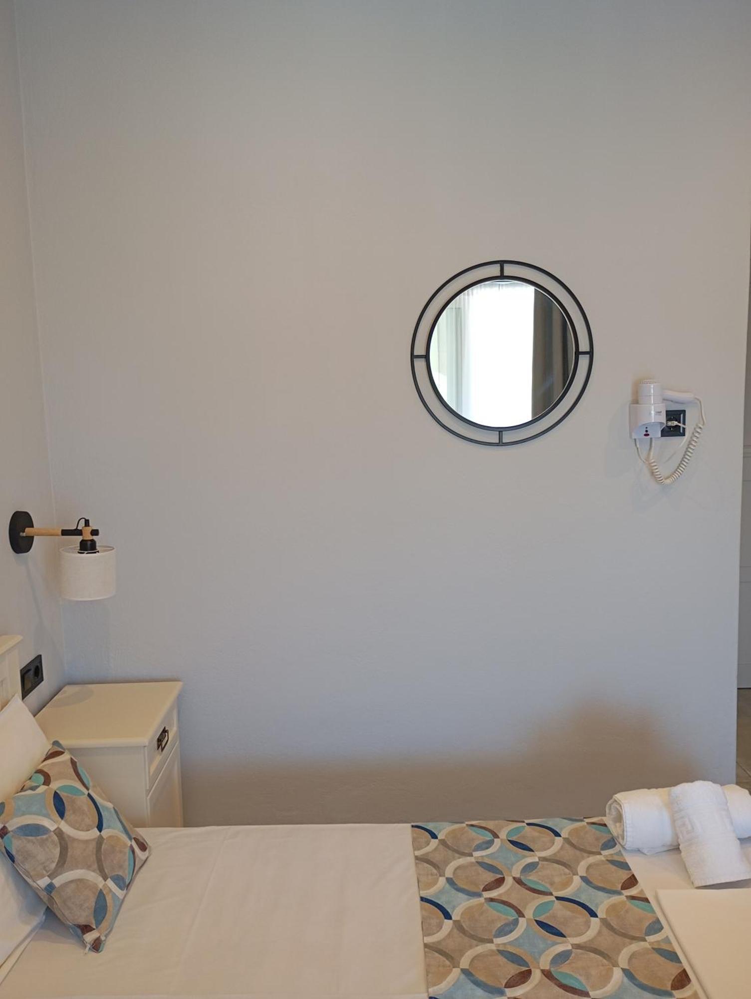 Pansion Nikos Daire Patitírion Dış mekan fotoğraf